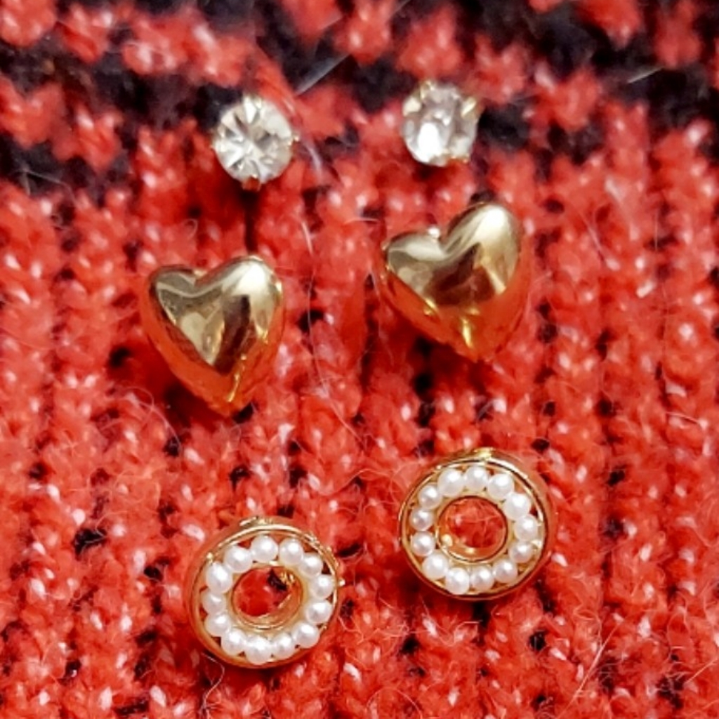 Too Cute Nordstrom Set Of 3 Stud Earrings 6$